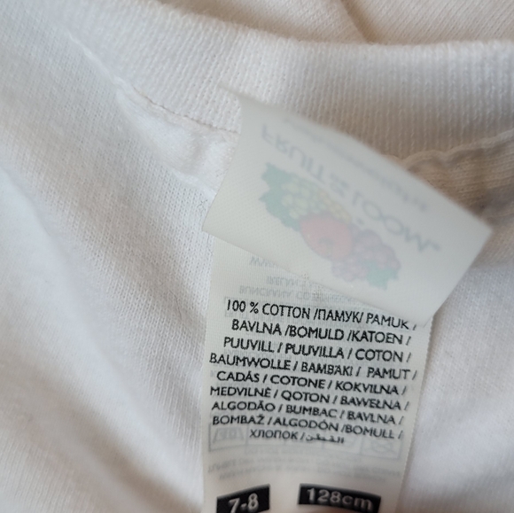 7/8 Color Your Own T-Shirt with Flowers and Butterflies - Picture 4 of 4